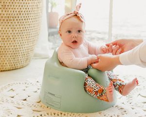 BUMBO бебешко столче за под от пяна Cool Grey