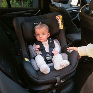 Nuna PRUU стол за кола 0-18кг. с вградена Isofix база, I-Size