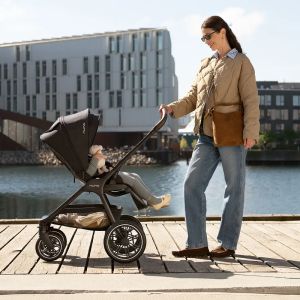 NUNA TRIV LX Chateau количка