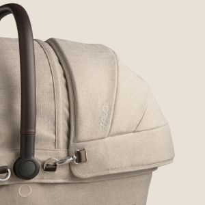 TAAVO Maeve™, с база,  Стол за кола и кош за котка и куче 2 в 1 